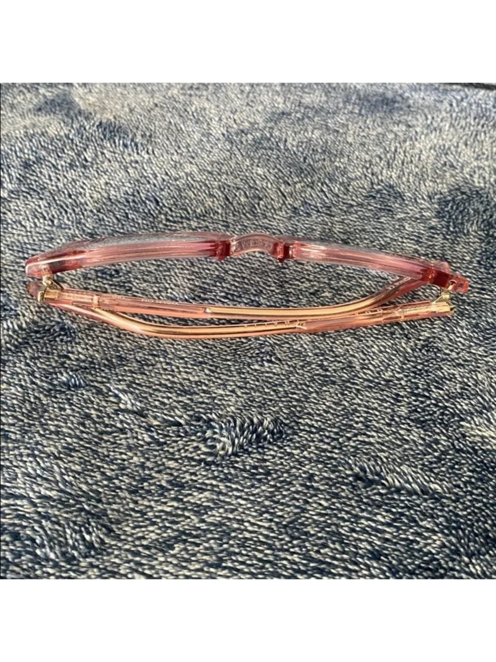 Quay Australia Walk On Blue Light Blocker Glasses Pink Transparent Frames $80
